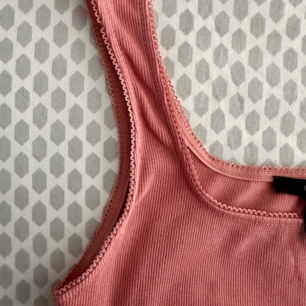F21 Ribbed Crop Top - Picture 3 of 5